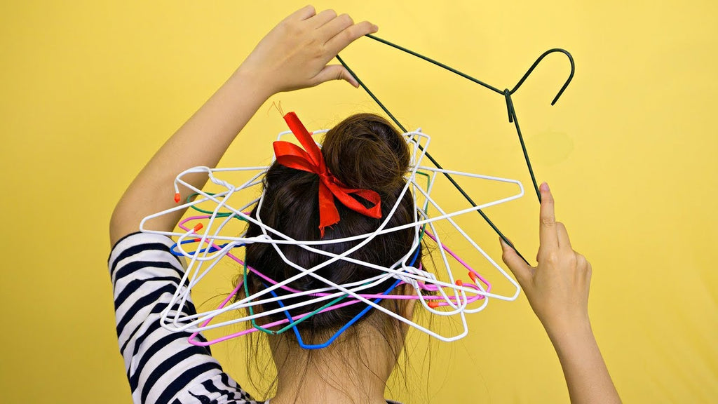 22 Wire Hangers Life Hacks - Best DIY and Crafts.