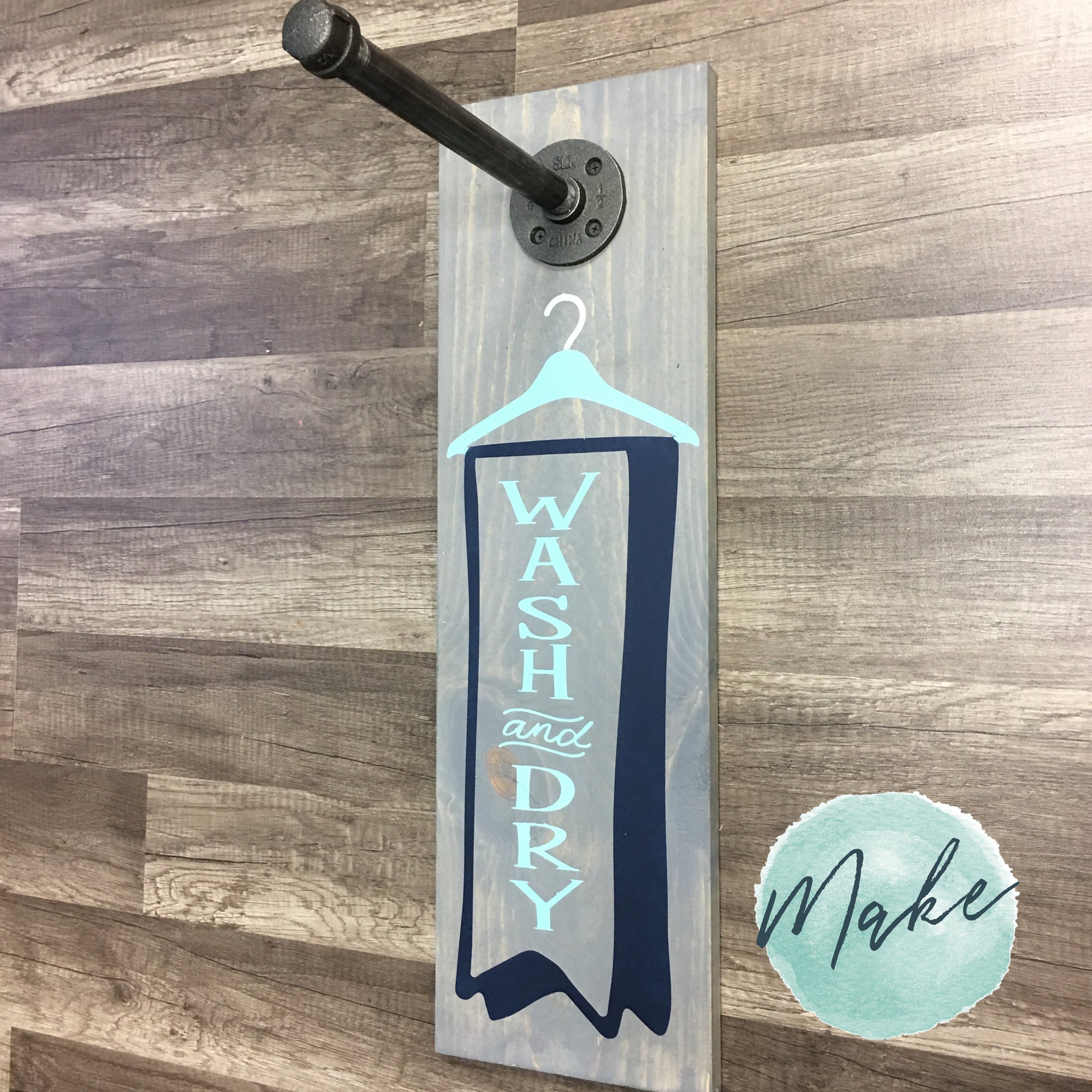 WASH AND DRY: Laundry Clothes Hanger